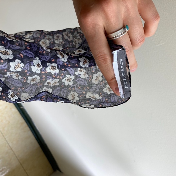 Silky Floral Scarf - Picture 3 of 3